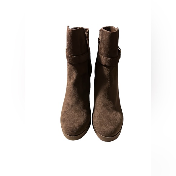 Anne Klein Dark chocolate chunky heel ankle boot - Picture 2 of 4